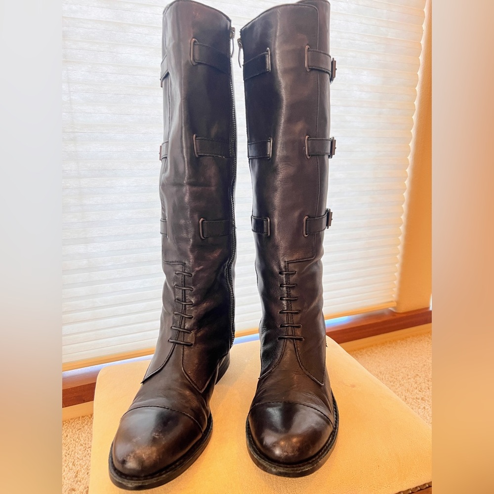 Black Leather Vince Camuto Leather Boots 9 1/2